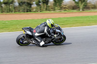 Middle Group Silver_Grey Bikes